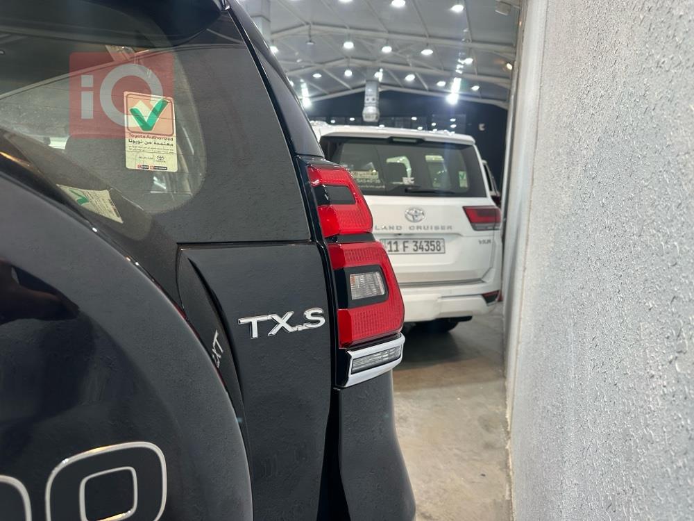 تۆیۆتا لاندكروزر پرادۆ